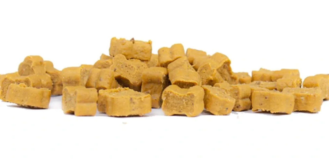 Snackit Kvalitetssnacks til hunde Snackit Semi-Moist Mini Bones med Ost 500 g - bløde hundesnacks
